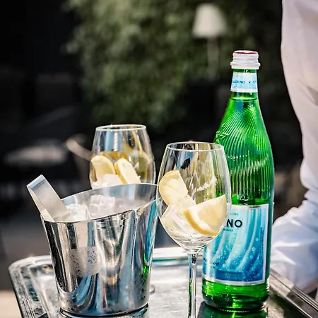 Du Côté Des Olivades Hotel 4*