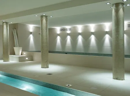 Du Cote Des Olivades 4*
