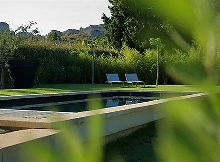 Du Côté Des Olivades Hotel Paradou