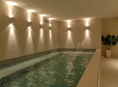 Du Côté Des Olivades Hotel