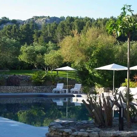 Hotel Du Cote Des Olivades 4*